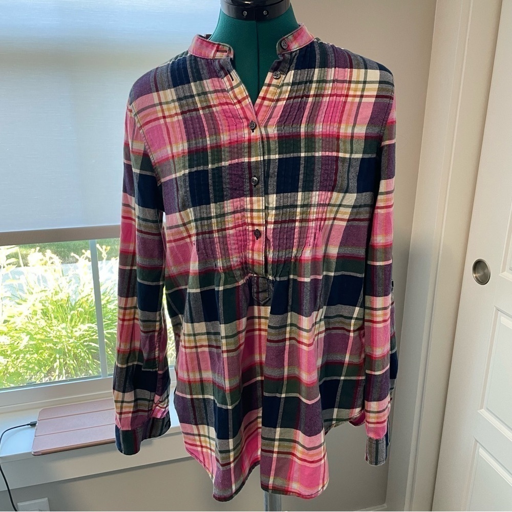 Lands’ End Pink and Navy Plaid Pleated Long Sleeve Blouse